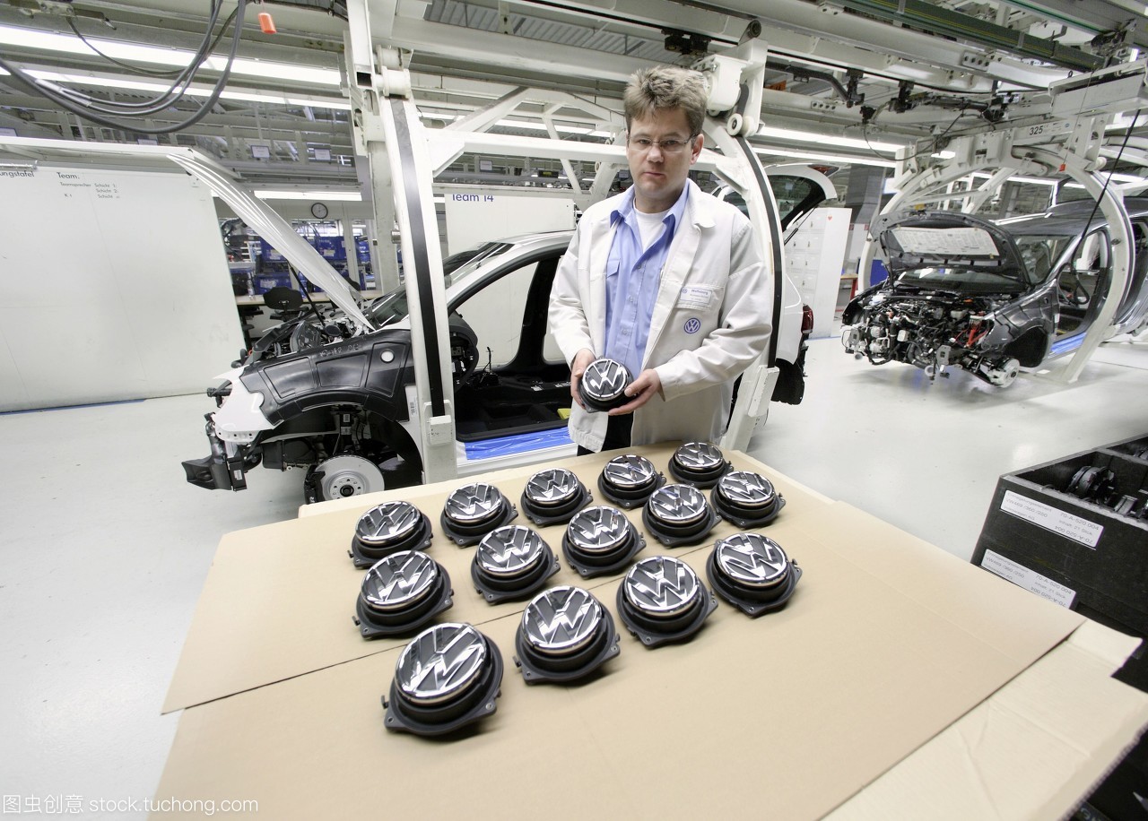 大眾汽車(chē)公司volkswagenag在沃爾夫斯堡工廠(chǎng)生產(chǎn)客車(chē),最終組裝大眾tiguan,運(yùn)動(dòng)型多功能車(chē),沃爾夫斯堡,下薩克森州,德國(guó),歐洲